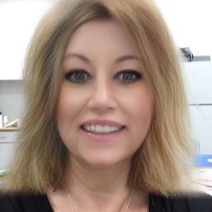 Meet your Posher, Lynn